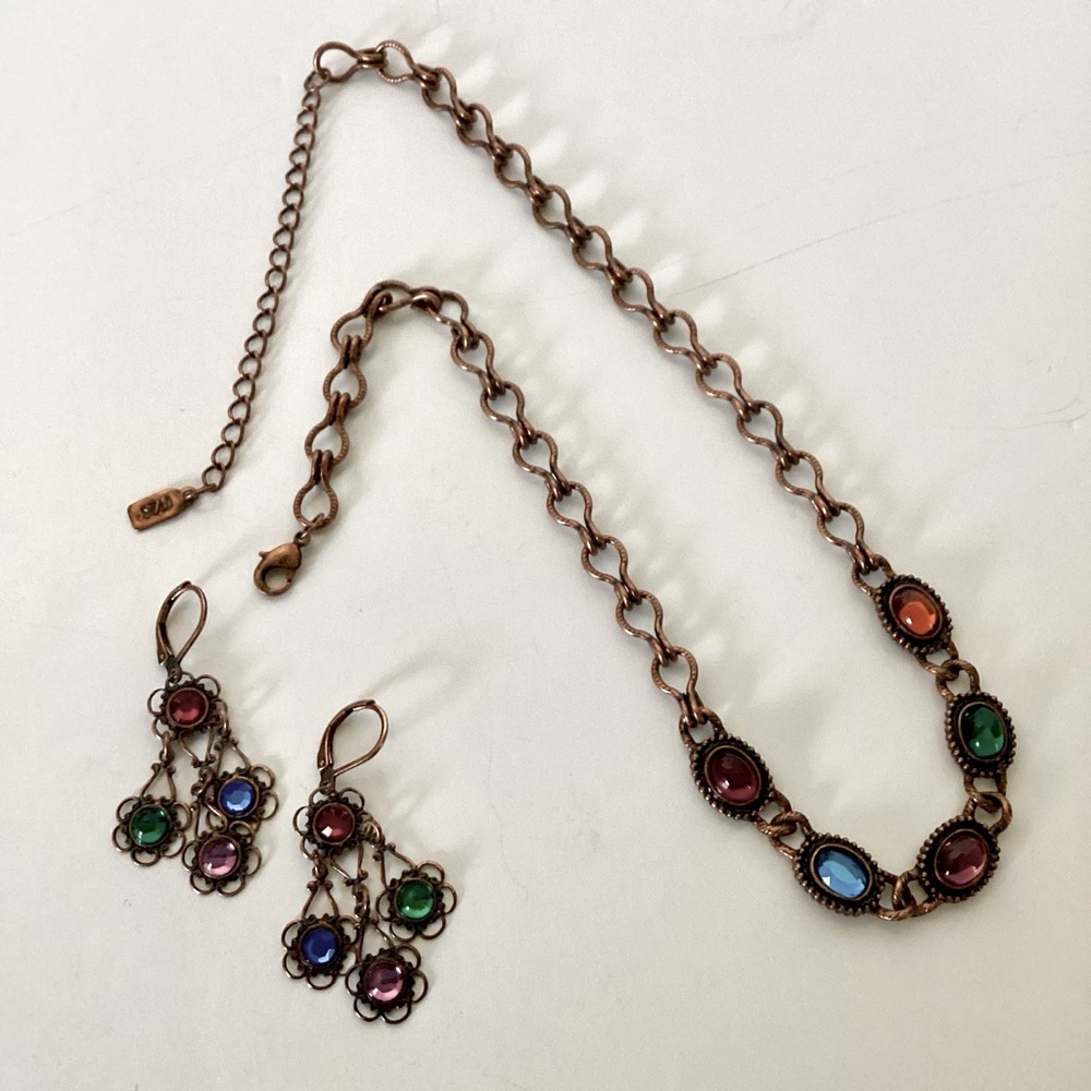 1928 Copper Tone Open Weave Chandelier Earrings Multicolor Rhinestones Vintage - Picture 5 of 8